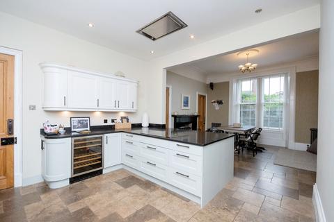 St Helens Ferntower Road, Crieff, PH7 3DB