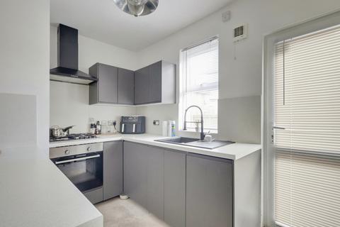 2 bedroom apartment for sale, London Road, Westcliff-on-sea, SS0