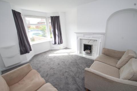 3 bedroom house to rent, Gledhow Park Avenue, Leeds, West Yorkshire, UK, LS7