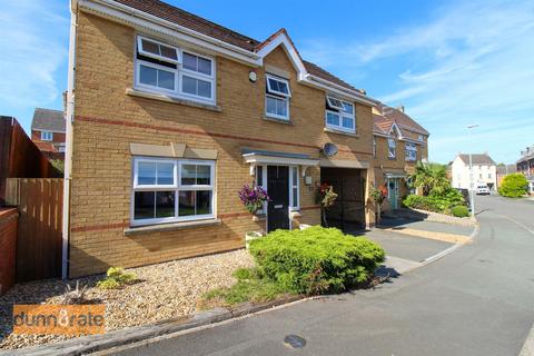 4 bedroom detached house for sale, Chillington Way, Stoke-On-Trent ST6