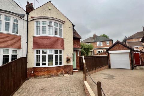 3 bedroom semi-detached house for sale, Hillside Road, Darlington