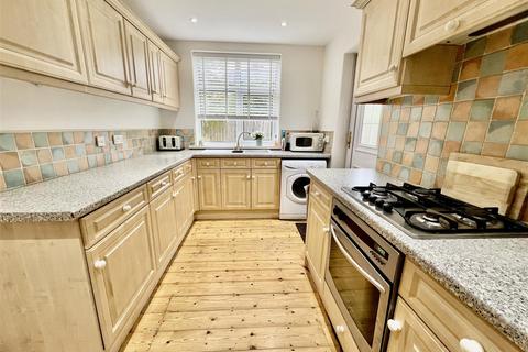 23 Hillside Road, Darlington, DL3 8HB