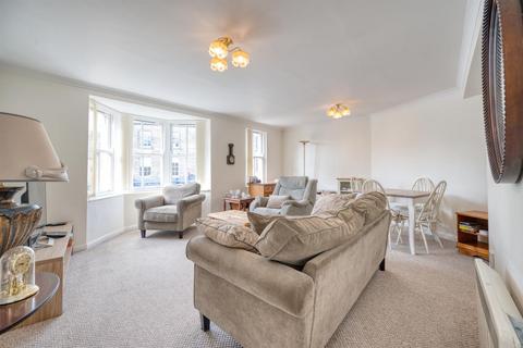 2 bedroom flat for sale, Matlock Street, Bakewell