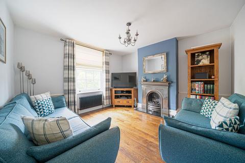 2 Albany Road, Andover, SP10 3EZ