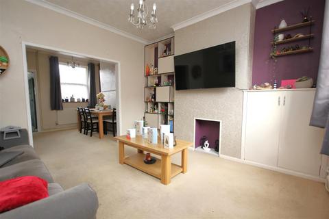 2 bedroom terraced house for sale, Roberts Street, Rushden NN10