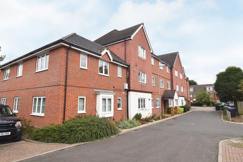 undefined, Swansmere Close, Walton-on-Thames, KT12