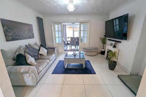 194 Westfields Road, Corby, NN17 1HQ