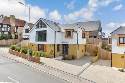 4 bedroom detached house for sale, Borstal Hill, Whitstable, Kent