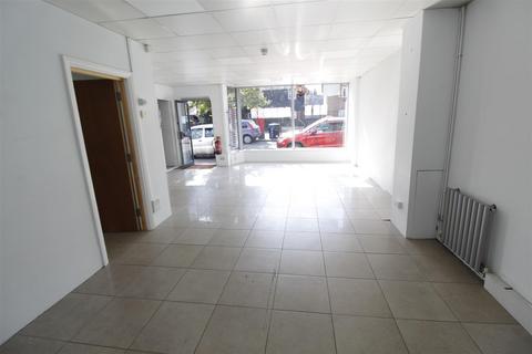 21 High Road, Byfleet, West Byfleet, KT14 7QH