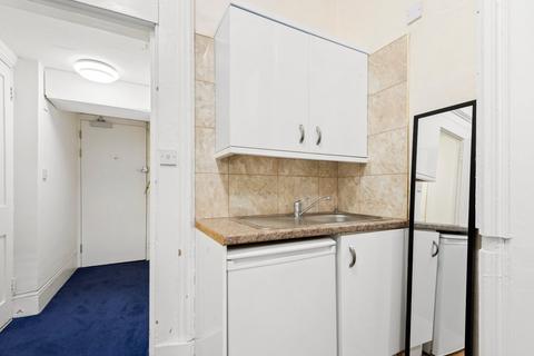 undefined, Queens Gate, South Kensington, London
