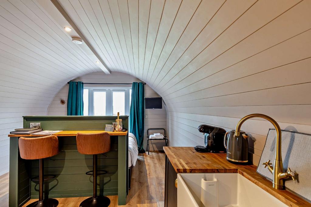 Glamping Pods