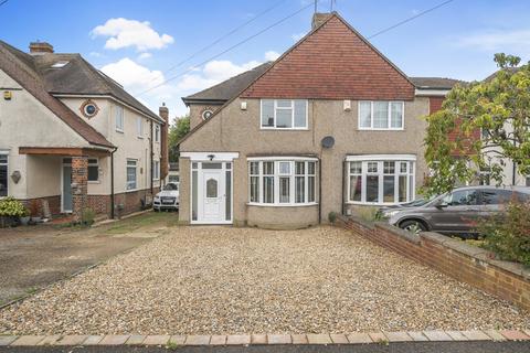 111 Chiltern Road, Dunstable, LU6 1ET