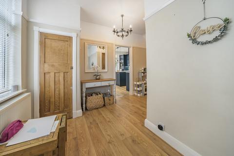 111 Chiltern Road, Dunstable, LU6 1ET
