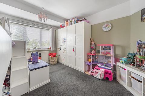 111 Chiltern Road, Dunstable, LU6 1ET
