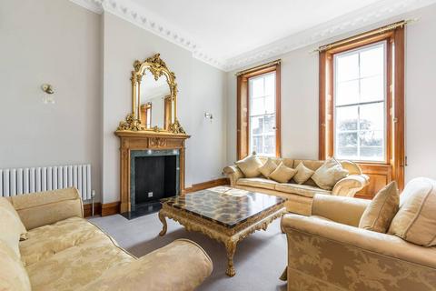 3 bedroom flat for sale, Petersham Road, Petersham, Richmond, TW10