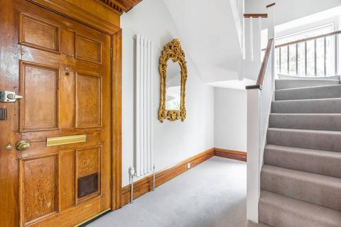 3 bedroom flat for sale, Petersham Road, Petersham, Richmond, TW10