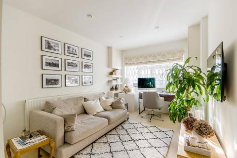 2 bedroom house for sale, Normand Mews, Barons Court, London, W14