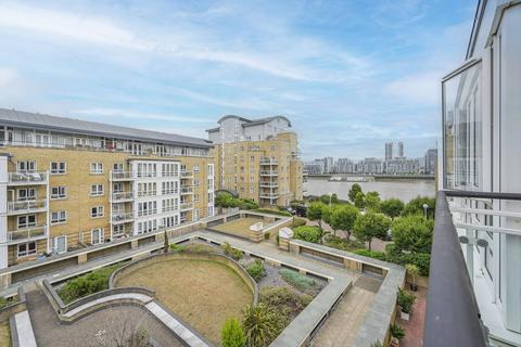 2 bedroom flat to rent, St Davids Square, Canary Wharf, London, E14