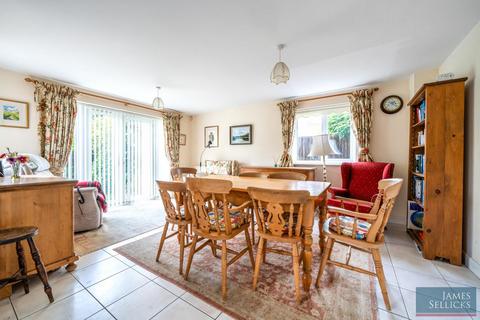 6 Weare Close, Billesdon, Leicester, LE7 9DY