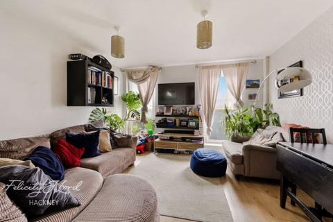 2 bedroom flat for sale, Wisteria Apartments, Chatham Place, Hackney, E9