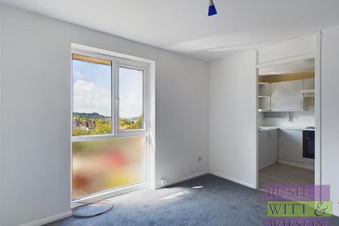 2 bedroom flat for sale, Hawthorn Road, Hastings