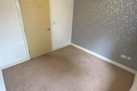 29 Baldwins Close, Royton, Oldham, OL2 5FG