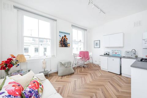 1 bedroom flat for sale, Alderney Street, Pimlico, London, SW1V