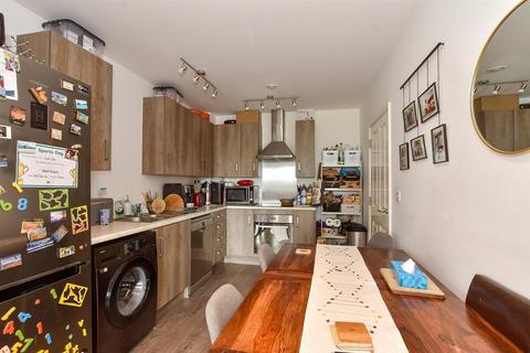 1 bedroom apartment for sale, Thornbury Way, Walthamstow