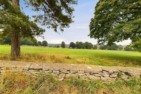 18 Burcombe Way, Chalford Hill, Stroud, GL6 8NE