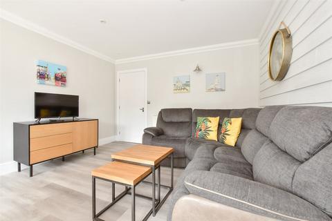 2 bedroom park home for sale, Fort Warden Road, Totland Bay, Isle of Wight