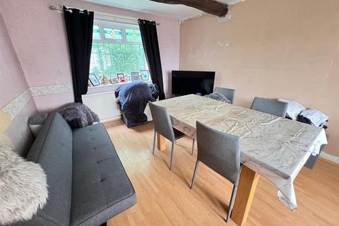 Hanily House Crab Lane, Bobbington, Stourbridge, DY7 5DZ