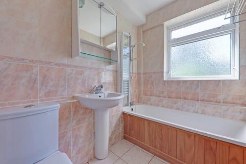 2 bedroom flat for sale, Beckett Walk, Beckenham, kent