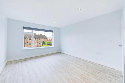 2 bedroom apartment to rent, Clarke Dell, Sheffield