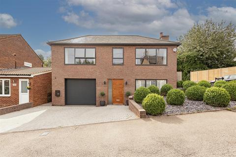 4 bedroom detached house for sale, Ox Lane, Harpenden