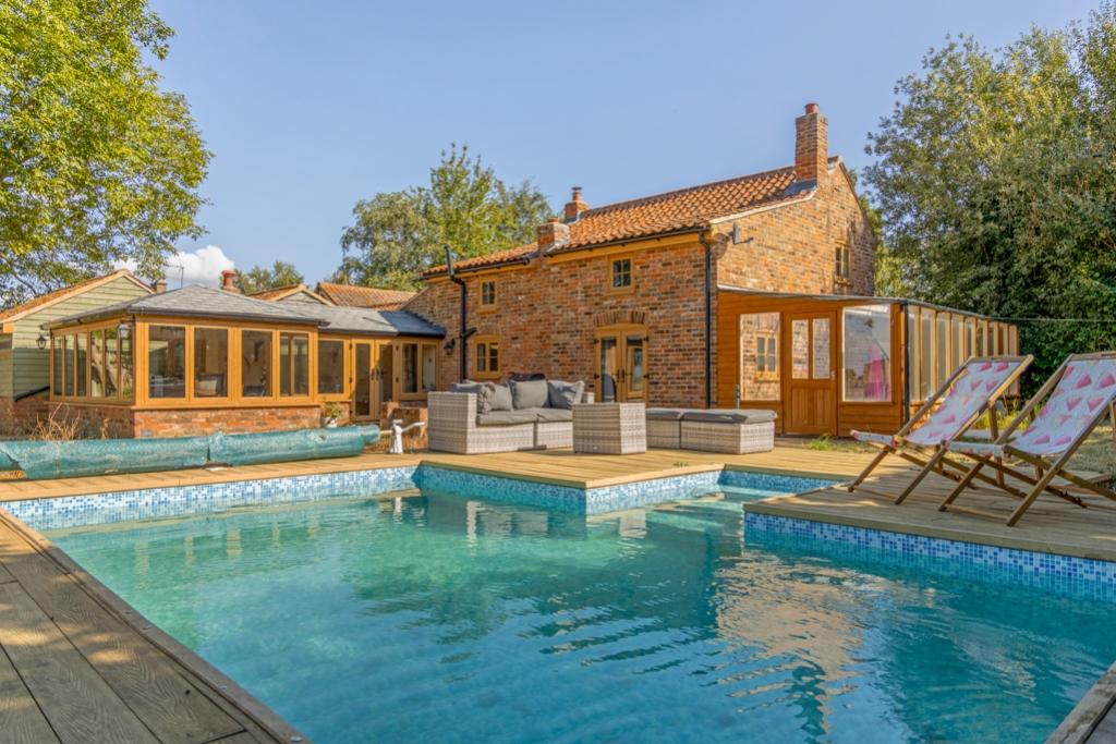 Strawberry Cottage (Whaplode St Catherines)-13