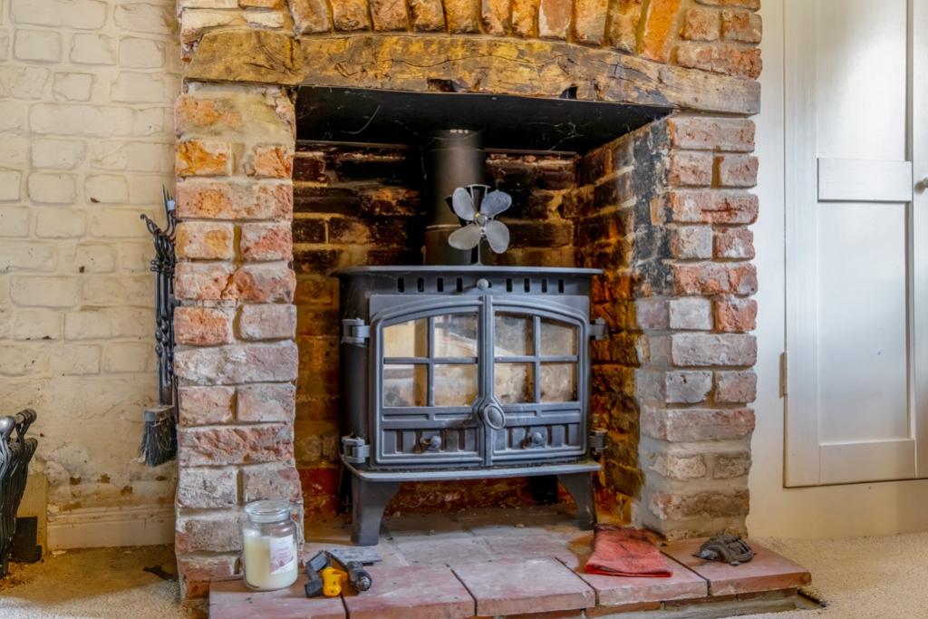 Strawberry Cottage (Whaplode St Catherines)-27