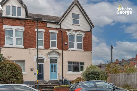 2 bedroom flat to rent, Chestnut Road, Moseley, B13 9AJ