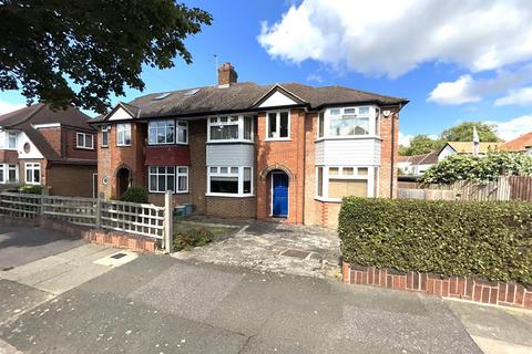 4 bedroom semi-detached house for sale, Chatham Avenue, Bromley