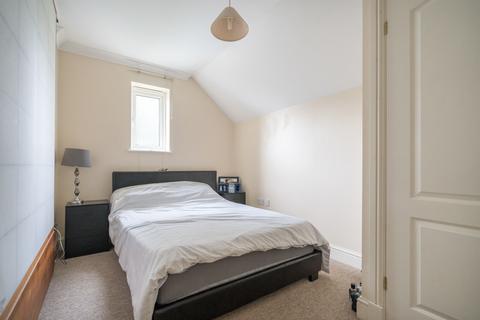 1 bedroom flat for sale, Upper Hale Road, Farnham, GU9