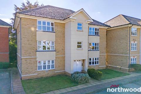 2 bedroom flat for sale, Stapleford Close, Chelmsford, CM2