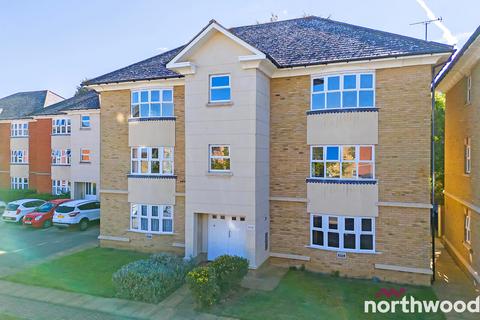 2 bedroom flat for sale, Stapleford Close, Chelmsford, CM2