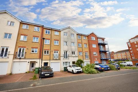 5 bedroom townhouse for sale, Barbuda Quay, Eastbourne