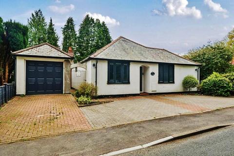 3 bedroom detached house for sale, Queens Road, Woking GU24