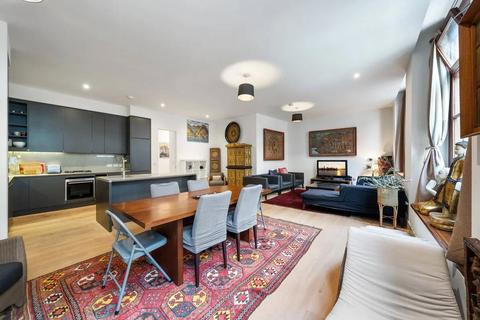 2 bedroom apartment for sale, Hatton Wall, London, EC1N