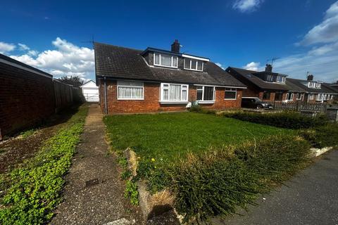 3 bedroom semi-detached bungalow for sale, Hooks Lane, Hull, Yorkshire