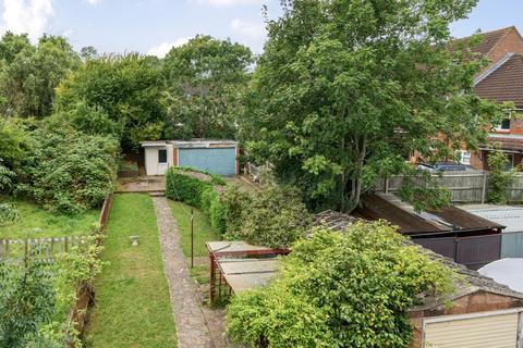 70 Southway, Guildford, GU2 8DF