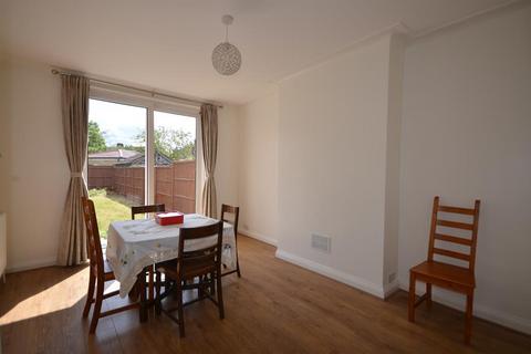 3 bedroom terraced house to rent, O