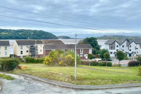 3 bedroom semi-detached house for sale, Llewelyn Avenue, Glan Conwy