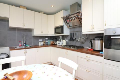 3 bedroom semi-detached house for sale, Sandwood Road, Sandwich