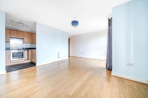 2 bedroom flat for sale, High Wycombe,  Buckinghamshire,  HP11